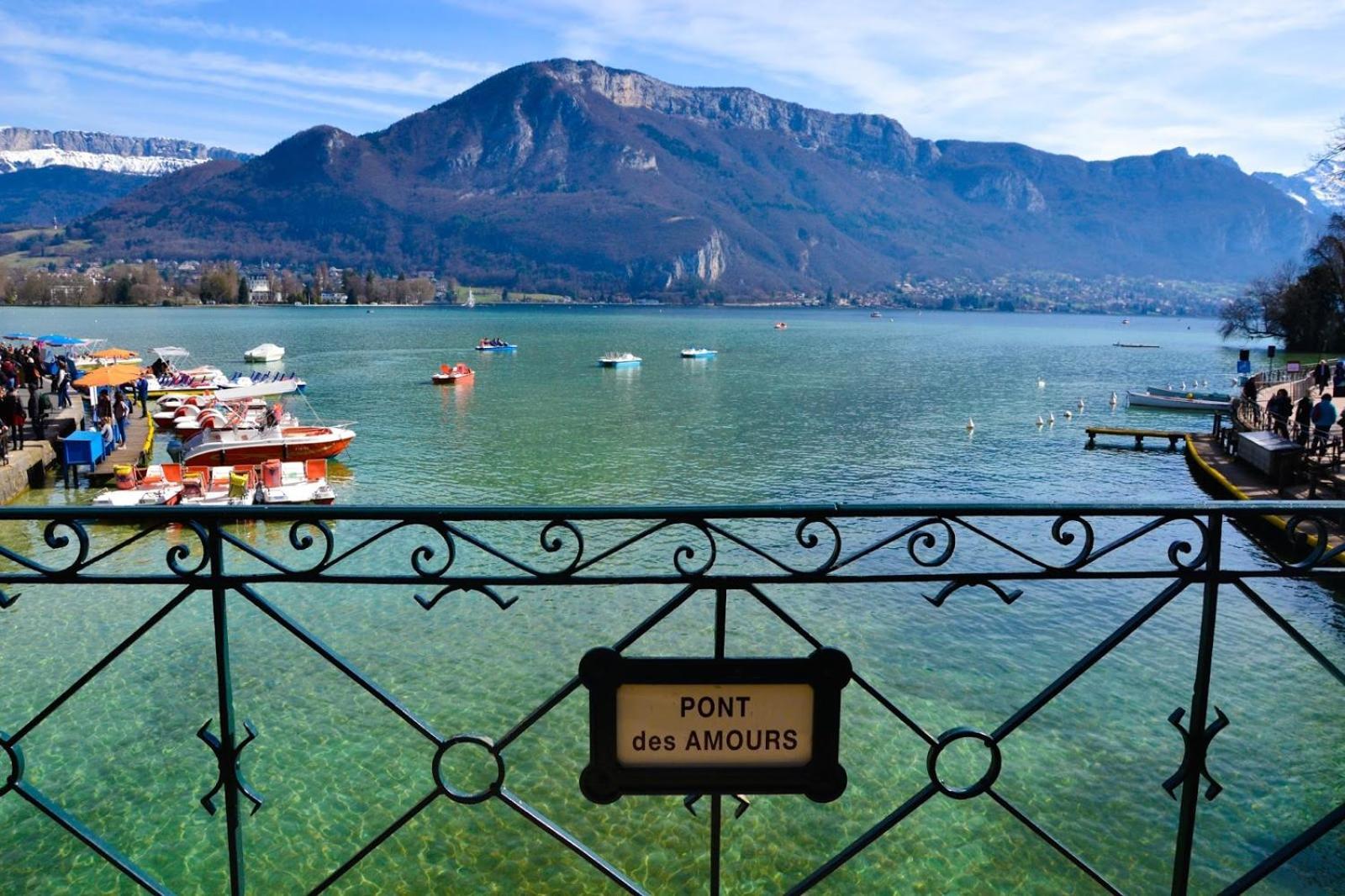 Fasthotel Annecy Luaran gambar